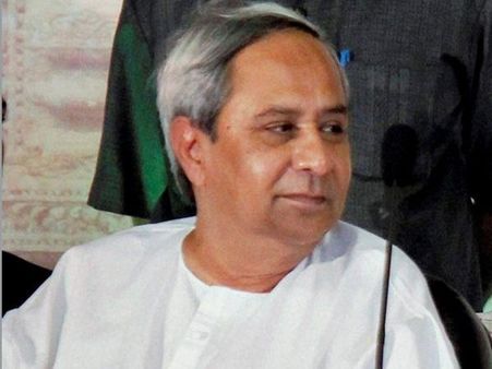 ஒடிசா முதல்வர் நவீன் பட்நாயக் மீது முட்டை வீச்சு.. இளைஞர் கைது