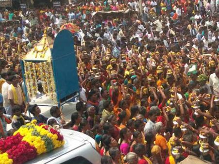 பால்குடம், முளைப்பாரியுடன் தொடங்கியது பசும்பொன் முத்துராமலிங்கத் தேவர் குருபூஜை