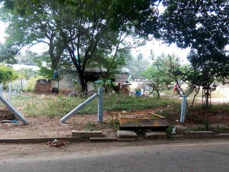 மாநகராட்சி மைதானத்திற்கு உரிமை கொண்டாடும் ஆளும் கட்சி பிரமுகர்.. அதிர்ச்சியில் பெங்களூர் மக்கள்