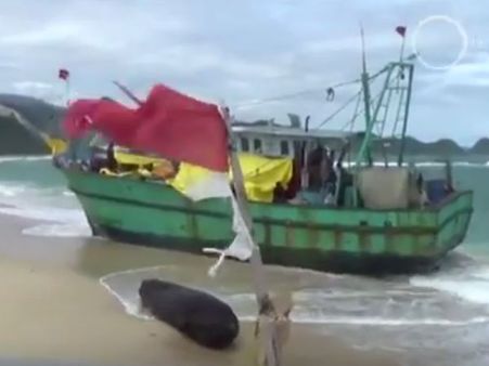 உயிருக்கு ஆபத்தை ஏற்படுத்திக் கொள்ளாதீர்கள்: அகதிகளுக்கு ஆஸ்திரேலியா எச்சரிக்கை!