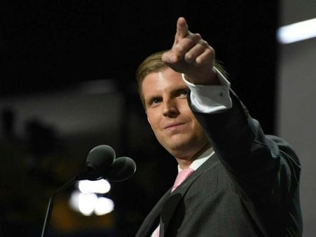 அரசியல்வாதிகளால் அமெரிக்கர்கள் சலிப்படைந்து விட்டனர். ட்ரம்ப் வெற்றி உறுதி – மகன் கணிப்பு!