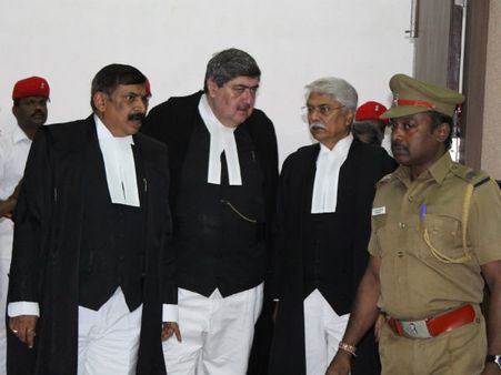 சென்னை ஐகோர்ட்டில் 3 புதிய நீதிபதிகள் பதவியேற்பு