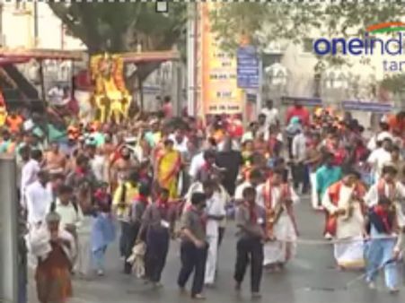 திருப்பதி கோவிலில் கார்த்திகை வனபோஜனம் நிகழ்ச்சி... கல்யாண உற்சவம், ஊஞ்சல் சேவை ரத்து- வீடியோ