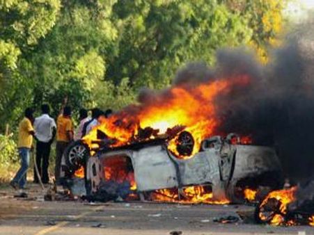 மரக்காணம் கலவரம்: நீதி விசாரணை கோரிய வழக்கை முடித்து வைத்தது ஹைகோர்ட்