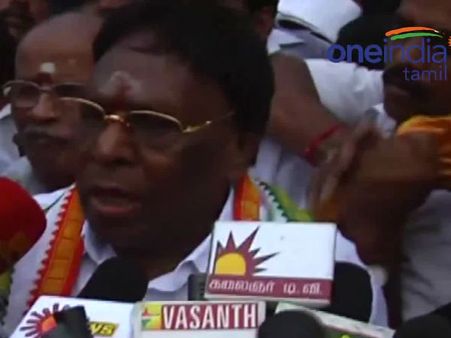 நெல்லித்தோப்பு இடைத்தேர்தலில் வெற்றி... முதல்வர் பதவியை தக்க வைத்துக் கொண்டார் நாராயணசாமி- வீடியோ