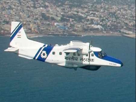 அமெரிக்காவிடம் இருந்து பி-18 ரக கண்காணிப்பு விமானம் வாங்க இந்தியா திட்டம்