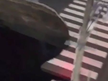 100 அடி நீளத்துக்கு சாலையில் திடீர் ராட்சத பள்ளம்.. 2 நாளில் சரி செய்த ஜப்பான்! கற்குமா இந்தியா?