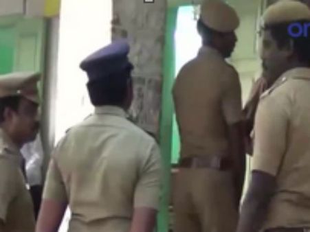 தொழிலதிபர் கடத்தப்பட்ட வழக்கு.. காவல்துறையைச் சேர்ந்த 3 பேருக்கு நீதிமன்றக் காவல்: வீடியோ