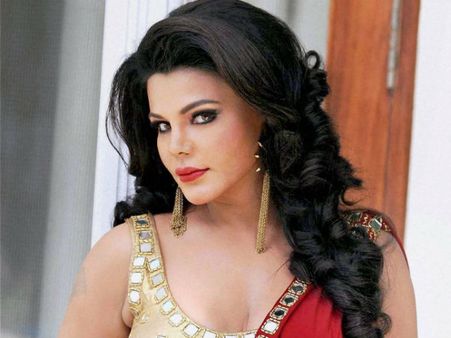 மாயாவதிக்கு எதிராக நடிகை ராக்கி சாவந்த்... இந்திய குடியரசுக் கட்சி அதிரடி வியூகம்!