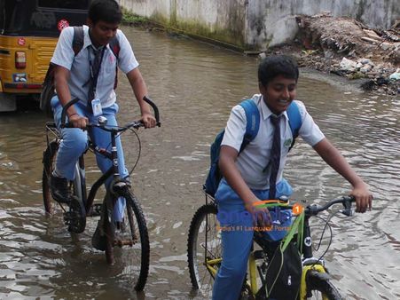 ஆரம்பமே அமர்க்களம்.. இந்தாண்டின் முதல் மழை லீவு... அதுவும் 2 நாட்கள்... மாணவர்கள் ஹேப்பி!