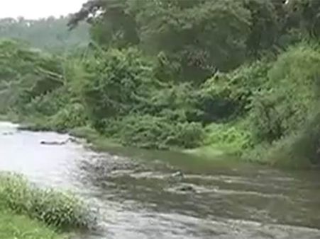 சிறுவாணி குறுக்கே அணை: மத்திய அரசு தடையை எதிர்த்து சுப்ரீம்கோர்ட்டில் வழக்கு தொடர கேரளா முடிவு!