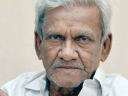 திமுக பேச்சாளர் தீப்பொறி ஆறுமுகத்தின் உடல் மதுரை மின் மயானத்தில் தகனம்