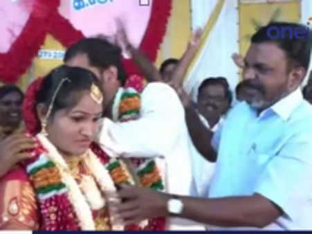 ரூ. 500, 1000 நோட்டுகள் விவகாரம்... நாடாளுமன்றத்தில் மோடி உரிய பதில் அளிக்க வேண்டும்: திருமா- வீடியோ