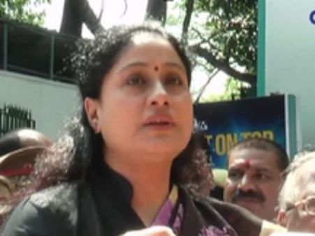 அம்மா பத்து நாளில் வீட்டுக்கு வருவாங்க: விஜயசாந்தி - வீடியோ