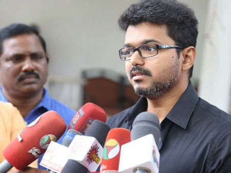 திடீர் பிரஸ்மீட்... ஜெயா டிவியை மட்டும் கூப்பிடலையாமே நடிகர் விஜய்?