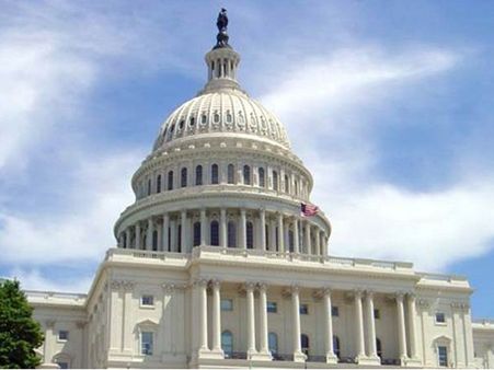 அமெரிக்க நாடாளுமன்றத்துக்கு முதல் முறையாகத் தேர்வான தமிழகப் பெண்கள் !