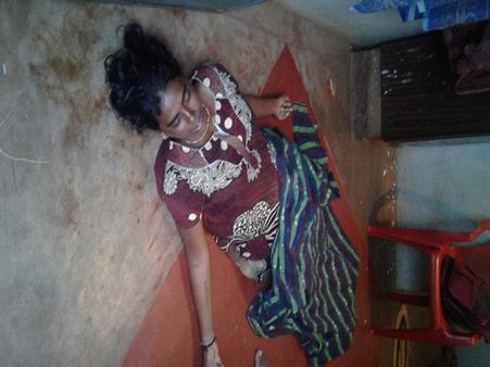 கள்ளக் காதலால் விபரீதம்.. செங்கோட்டையில் இளம் பெண் கழுத்தை நெறித்து கொலை