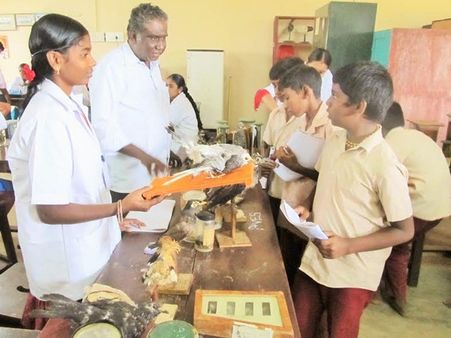 தொடர்ந்து 4-வது ஆண்டாக தேவகோட்டை பள்ளி மாணவ, மாணவிகள் களப்பயணம்