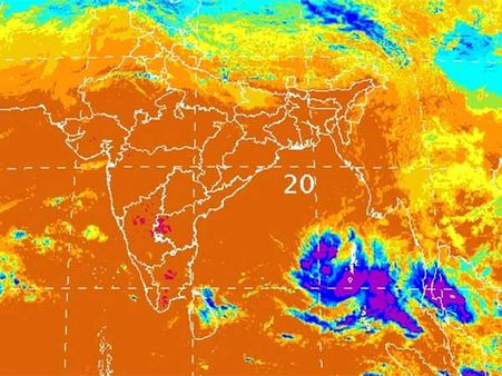 அரபிக்கடலில் சங்கமமான வர்தா... அந்தமான் அருகே புதிய காற்றழுத்தம் உருவானது- வானிலை மையம்