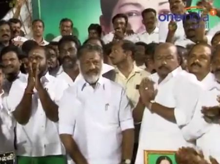 ஜெயலலிதா உடலுக்கு வெங்கையா நாயுடு, ஓபிஎஸ், தம்பித்துரை கண்ணீர் அஞ்சலி