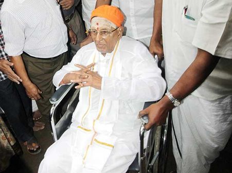 'சோ' உடலைப் பார்த்து கதறி அழுத ராம கோபாலன்