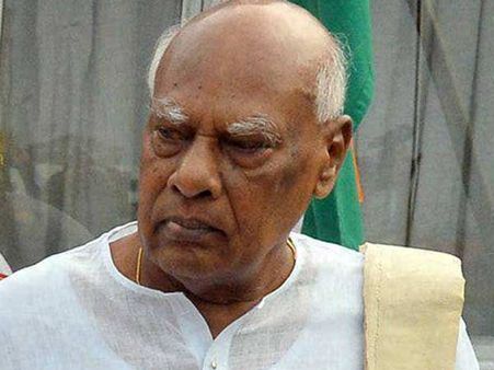 ரோசய்யா மீதும் பாய்கிறது விசாரணை அம்பு.. விரைவில் சம்மன்!