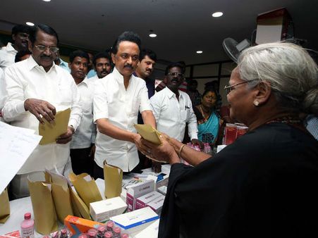 மின்சாரம், குடிநீர் தட்டுப்பாட்டை போக்க அரசு போர்க்கால நடவடிக்கை எடுக்க வேண்டும்: மு.க.ஸ்டாலின்