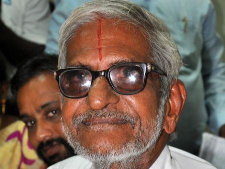 சசிகலாவை விடமாட்டேன்.. ஜெயலலிதாவை எதிர்த்த டிராபிக் ராமசாமி சாகும் வரை உண்ணாவிரதம்