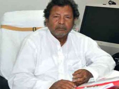 குடியரசு தினம் எப்போது? உளறி தள்ளி சர்ச்சையில் சிக்கிய அமைச்சர்