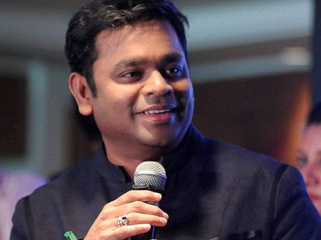 தமிழா... தமிழா.. கண்கள் கலங்காதே.. பாடலுடன் உண்ணாவிரதத்தை முடித்த ஏ.ஆர்.ரஹ்மான்