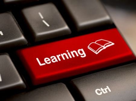 1ம் வகுப்பு முதல் கணினி சொல்லிக்கொடுங்க.. அரசு பள்ளி மாணவர்களும் திறன் பெறட்டும்