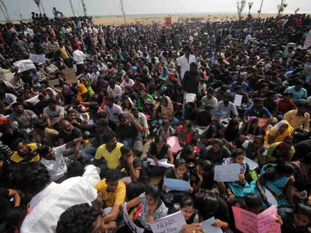 அரபு வசந்தம், மல்லிகைப் புரட்சி போல இந்தியாவை அதிர வைக்கும் தமிழகத்து 