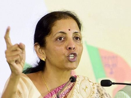 ஜல்லிக்கட்டுக்கு தடை கேட்டு மேனகா காந்தி வழக்கு தொடரவில்லை.. நிர்மலா சீதாராமன் விளக்கம்