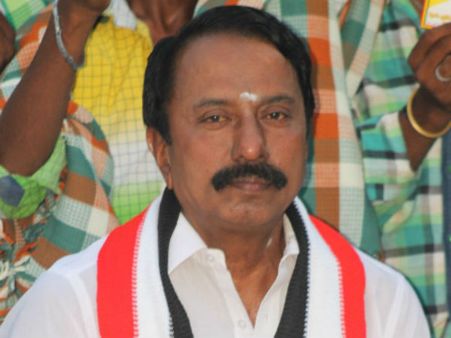 நான் கேட்கும் இலாகாதான் வேண்டும்... சசிகலாவுடன் செங்கோட்டையன் மோதல்!