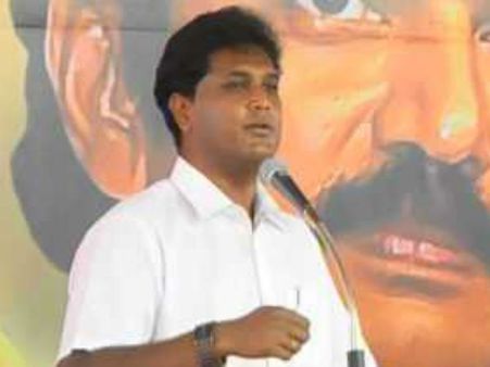 ஸ்டாலினை விமர்சிக்கும் தகுதி 'கேலிச்சித்திரம்' நடராஜனுக்கு இல்லை- டிஆர்பி ராஜா பாய்ச்சல்!