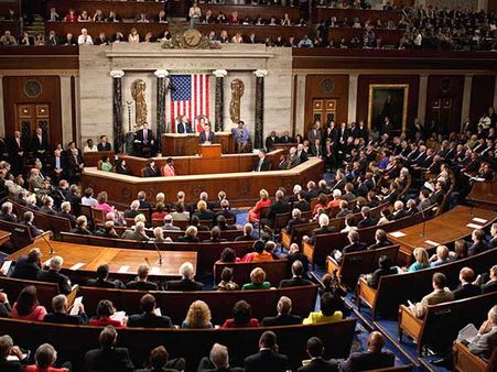 அமெரிக்காவில் வரலாற்று சாதனை.. 3 தமிழர்கள் உட்பட 5 இந்தியர்கள் எம்.பி.களாக பதவி ஏற்பு!