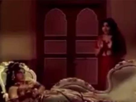 என்னைப் புதைச்ச இடத்தில் நீ ஆட்சி நடத்தப் போறியே.. நீ சதிகாரி... அன்றே சொன்ன ஜெயலலிதா!