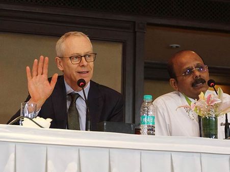 அப்பல்லோ டாக்டர்கள் நடத்திய பிரஸ் மீட் சட்டப்படி தப்பு.. பி.ஹெச்.பாண்டியன் பொளேர்