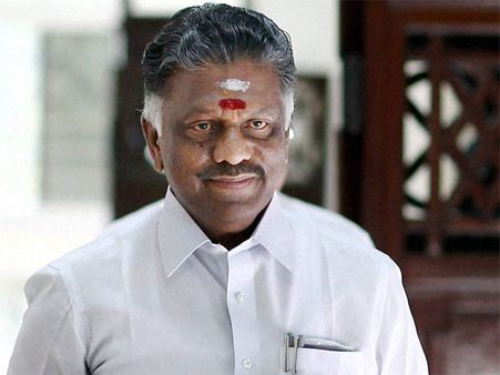 31 எம்.எல்.ஏக்களுடன் பேச்சுவார்த்தை! ஒன் இந்தியா தமிழ் செய்தியை உறுதி செய்தார் முதல்வர் ஓபிஎஸ்!