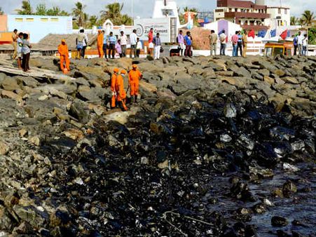 ஆயிலை கிளின் செய்ய ஆள் வேணும்… சுற்றுச்சூழல் அமைப்பு மாணவர்களுக்கு அழைப்பு