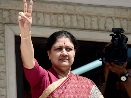 நான்தான் முதல்வராவேன்.. 100% உறுதி.. அடித்துச் சொல்கிறார் சசிகலா!