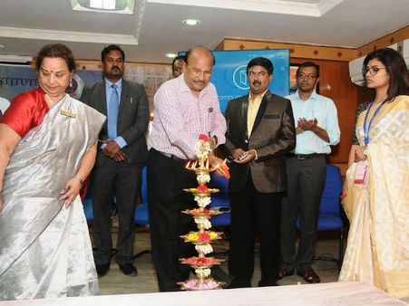 ஸ்மார்ட் சிட்டி அமைப்பது எப்படி?- எம்ஜிஆர் பல்கலை கருத்தரங்கில் தெரிஞ்சிக்கலாம்!