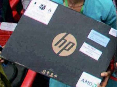 யுஎஸ். பாணியில் யு.கே: விமானங்களில் இஸ்லாமிய நாடுகளிலிருந்து மின்சாதனப் பொருளை கொண்டுவர தடை