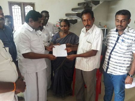 தெற்கு சூடானில் தீவிரவாதிகளால் கடத்தப்பட்ட மகன்களை மீட்க பெற்றோர் கோரிக்கை!