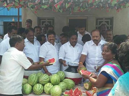 கோடையை முன்னிட்டு தமிழகம் முழுவதும் நீர் மோர், தண்ணீர் பந்தல்.. அதிமுக ஏற்பாடு