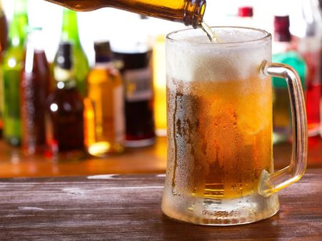 மற்றொரு புதுச்சேரியாக மாறுகிறது பெங்களூரு.. 'குடிமகன்கள்' கொண்டாட்டம்