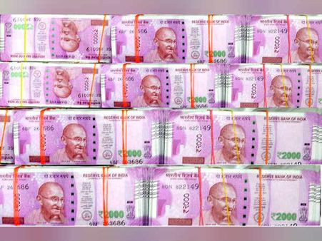 துபாயில் இருந்து கள்ள நோட்டுகள் வந்ததா… சென்னை துறைமுகத்தில் கண்டெய்னர்களில் விடிய விடிய சோதனை