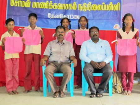 உலக தண்ணீர் தினம்: உலகில் எத்தனை சதவீத நீர் சுத்தமானது? தேவகோட்டை பள்ளியில் விழிப்புணர்வு நிகழ்ச்சி