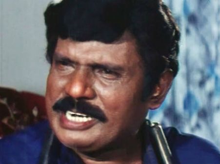  ஆர் கே நகரில் நம்ம கவுண்டர்... உங்க வயிறு புண்ணானால் 'ஒன்இந்தியா' பொறுப்பல்ல!!