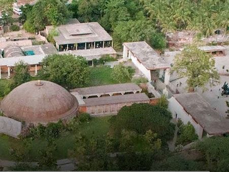 சூரிய குண்டத்தில் குளித்த மாணவர் பலி.. ஈஷா யோகா மையம் சொல்வது என்ன?